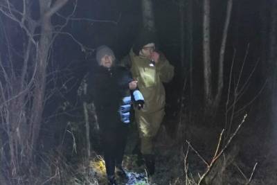 В Тверской области волонтеры нашли на болоте пропавшую пенсионерку