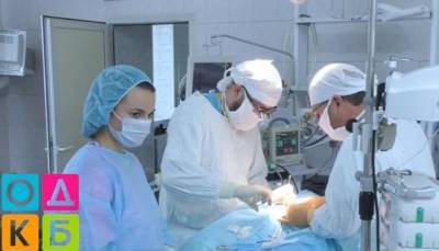 В Кемерове хирурги прооперировали новорождённого с множественными пороками развития
