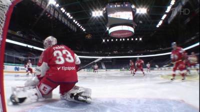 Российская сборная по хоккею, выступая молодежным составом, выиграла первый этап Евротура
