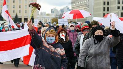 В центре Минска началось протестное шествие пенсионеров
