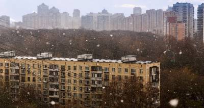 Синоптик рассказал, когда в Москву придет первый снег