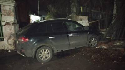 Водитель иномарки погиб в ночном ДТП в Богородицке