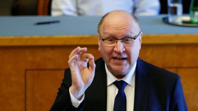 Глава МВД Эстонии объявил об отставке после высказываний о выборах в США