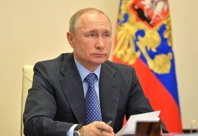 Владимир Путин подписал закон, запрещающий членам СБ РФ иметь счета в зарубежных банках