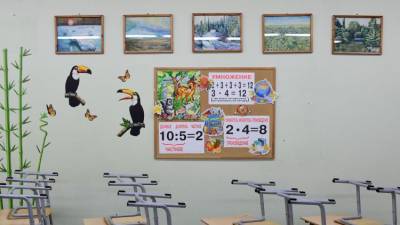 Сколько школьников ушли с каникул на "дистанционку" – власти Крыма