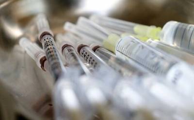 Крупные западные компании объявили об успешных клинических испытаниях своей вакцины от коронавируса