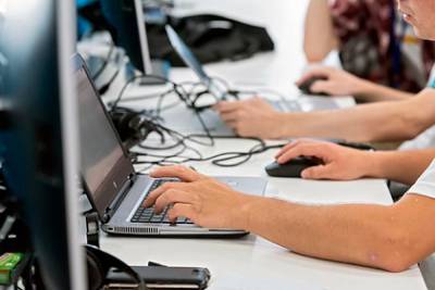 Сотни жителей Бурятии обучат цифровым профессиям