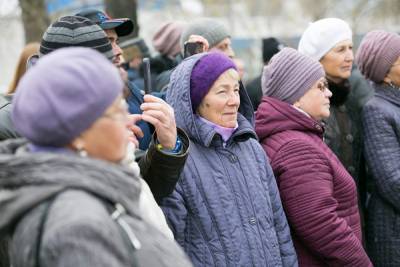 Власти Петербурга обсуждают введение обязательной самоизоляции для пожилых людей
