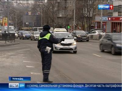 В Ростове полицейские задержали 23-х таксистов с признаками наркотического опьянения