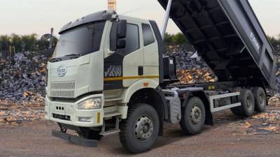 Китайская FAW возобновила поставки своих грузовиков в Россию