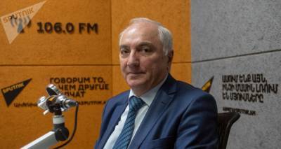 С какой просьбой Армения должна обратиться к России? Поясняет армянский политик