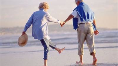 Минздрав предлагает ввести «час пенсионеров»