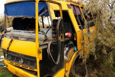 В Херсонской области перевернулся пассажирский автобус: есть погибшие