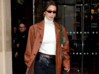 Кожаный пиджак: Модель Белла Хадид показала ланч с отцом и свой новый аутфит