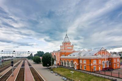 ТОП-5 самых красивых и архитектурных вокзалов Украины