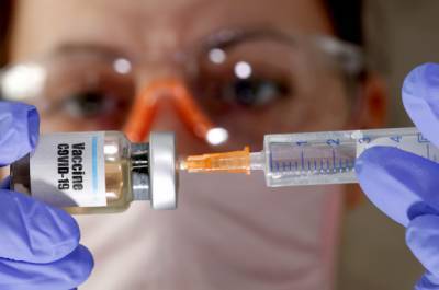 Вакцина от COVID-19 эффективна в более чем 90% случаев: компания Pfizer заявила о прорыве