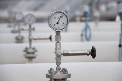 "Газпром" подал заявку на пересмотр цены газа для Польши