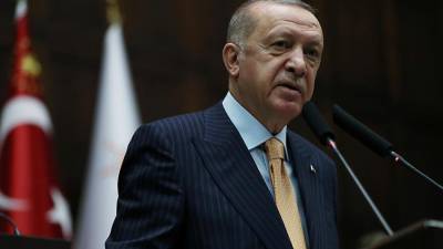 Эрдоган принял отставку своего зятя с поста министра финансов