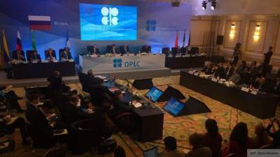 Министерскую встречу стран ОПЕК+ перенесли на 3 декабря