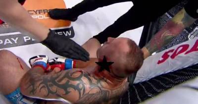 Польскому бойцу MMA наполовину оторвали ухо во время боя (видео)
