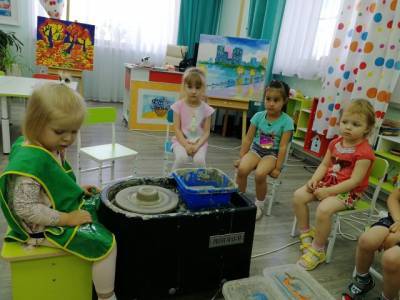 Юные кемеровчане научились делать национальную посуду народов Кузбасса