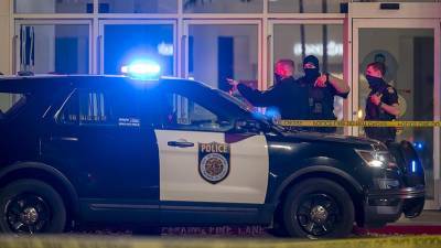 Полиция Сакраменто задержала подозреваемого в стрельбе в ТЦ в Калифорнии