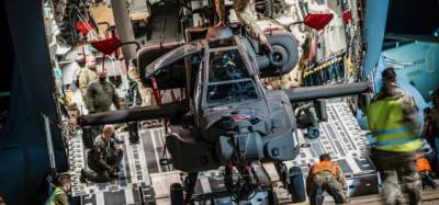 Великобритания получила самые «продвинутые» вертолеты АН-64Е Apache (ФОТО)