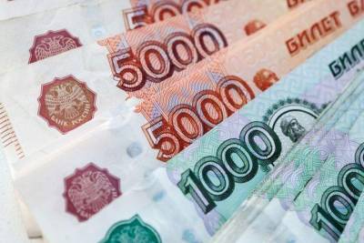 Пенсионера в Нижнем Новгороде обманули почти на 600 тысяч рублей