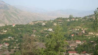 Договор о мире в Нагорном Карабахе: армия Азербайджана вошла в Лачинский район