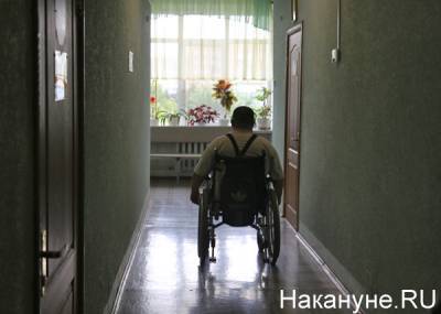 В новосибирском ковидном госпитале нашли повешенным 86-летнего пациента
