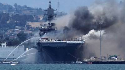 Пострадавший в результате пожара в Сан-Диего корабль ВМС США спишут