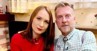 Антин Мухарский с молодой женой показали дом под Киевом