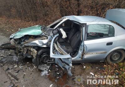 Серьезное ДТП под Харьковом: разбиты 4 автомобиля, пострадали 2 водителя