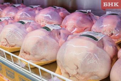В Печоре кулинарный критик пострадал от замороженной курицы