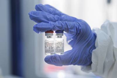 The Washington Post (США): добровольцы, испытывающие российскую вакцину от covid-19, делятся своим рассказами и показателями антител