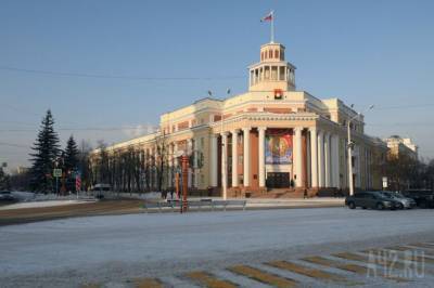 Кемеровские власти демонтируют незаконно размещённые объекты