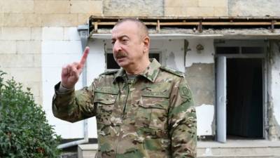 Алиев демобилизовал первую группу призванных на службу в Карабахе