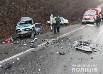От удара вырвало двигатель: Под Харьковом разбились четыре машины