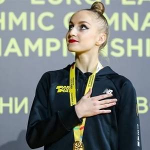 Запорожская гимнастка в составе сборной Украины завоевала золото на Чемпионате Европы. Фото
