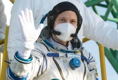 Космонавт Сергей Кудь-Сверчков пожаловался на нехватку нижнего белья на орбите