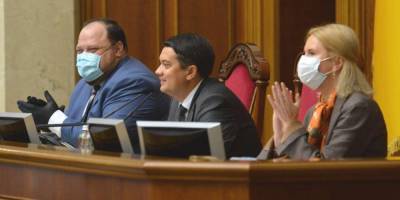 Рада не смогла принять законопроект Зеленского об инвестнянях и вернула в комитет