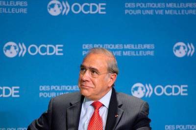 ОЭСР: мировая экономика скоро начнет выходить из кризиса после пандемии