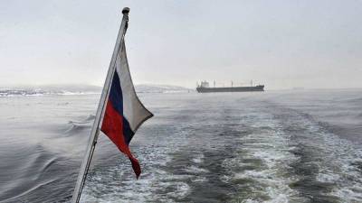 В Москве подняли вопрос о переводе всех морских грузоперевозок...