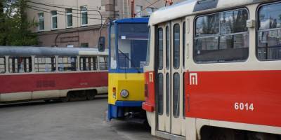 Минздрав не планирует останавливать работу общественного транспорта в период локдауна — Степанов