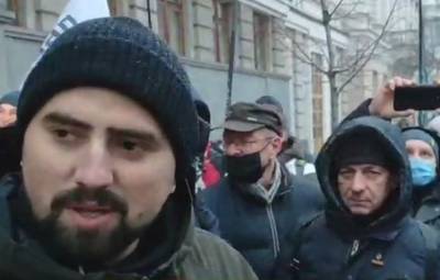 Киев трясет: митингующие заявили, что под Радой с самого утра собралось 80 тысяч человек