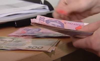 Пришло время платить: украинцев заставляют гасить долги несуществующих ФОПов