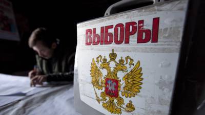 В Петербурге независимого депутата лишили мандата по просьбе Беглова