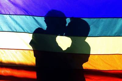 Пойманный на гей-вечеринке евродепутат оказался противником гей-браков - gazeta.ru - Венгрия - Брюссель