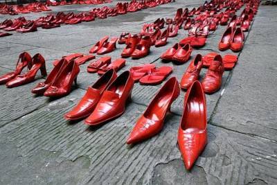 На одесской Потемкинской лестнице появятся «окровавленные» туфли – что это значит?