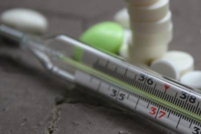 Израильский врач заявляет, что температуру 37 нужно сбивать